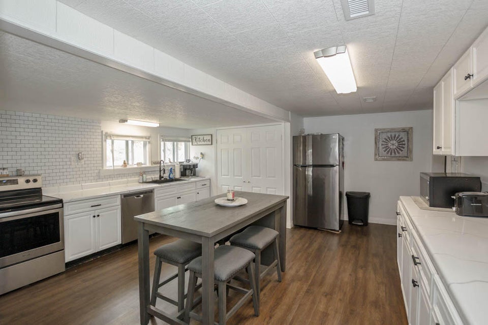 Photo #11: 607 2nd Street