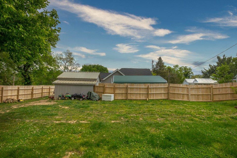 Photo #39: 607 2nd Street