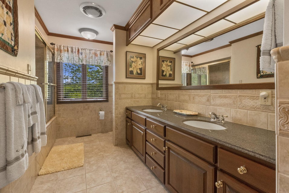 Photo #44: 890 Edgewood Lane