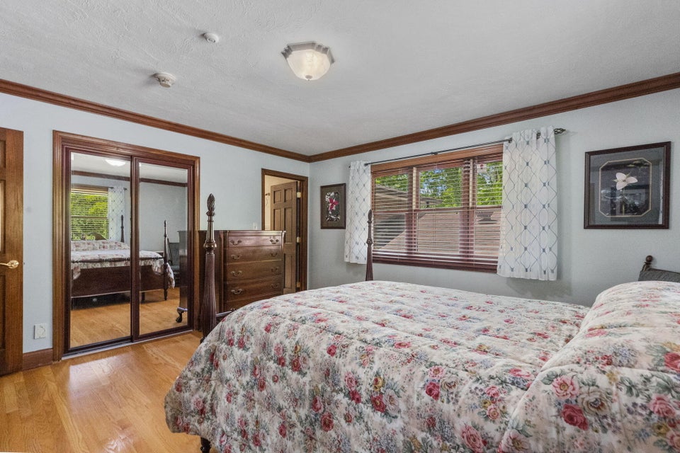 Photo #49: 890 Edgewood Lane