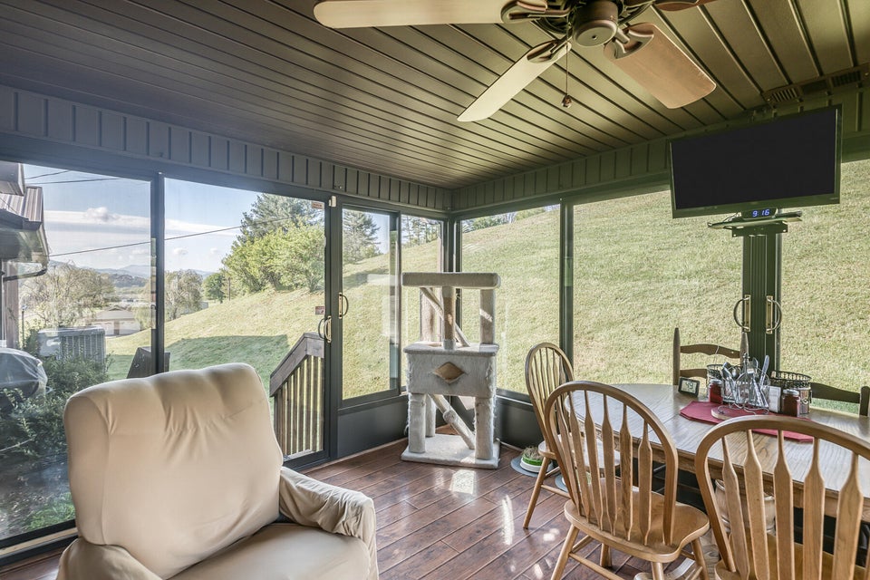 Photo #12: 1127 Cold Springs Road