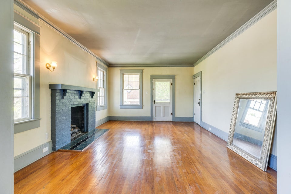 Photo #7: 102 Mckee Street