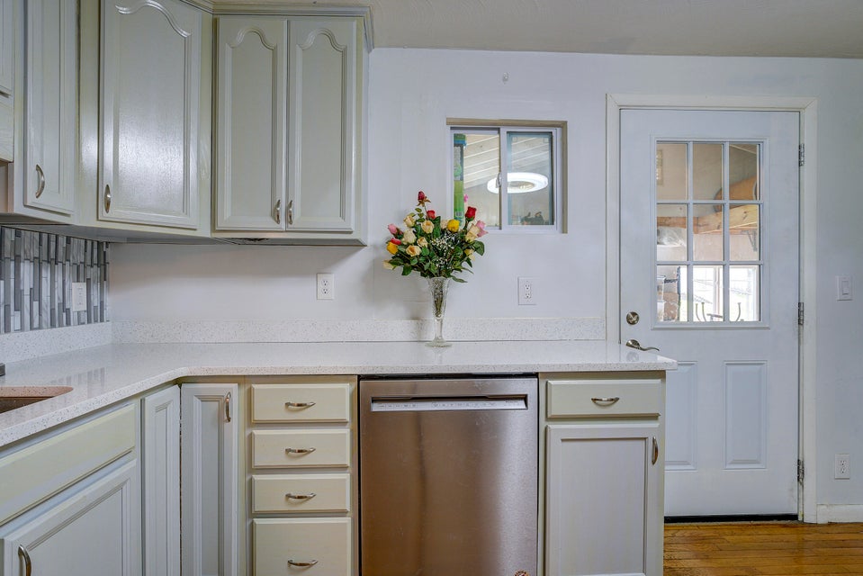 Photo #12: 346 Flourville Road