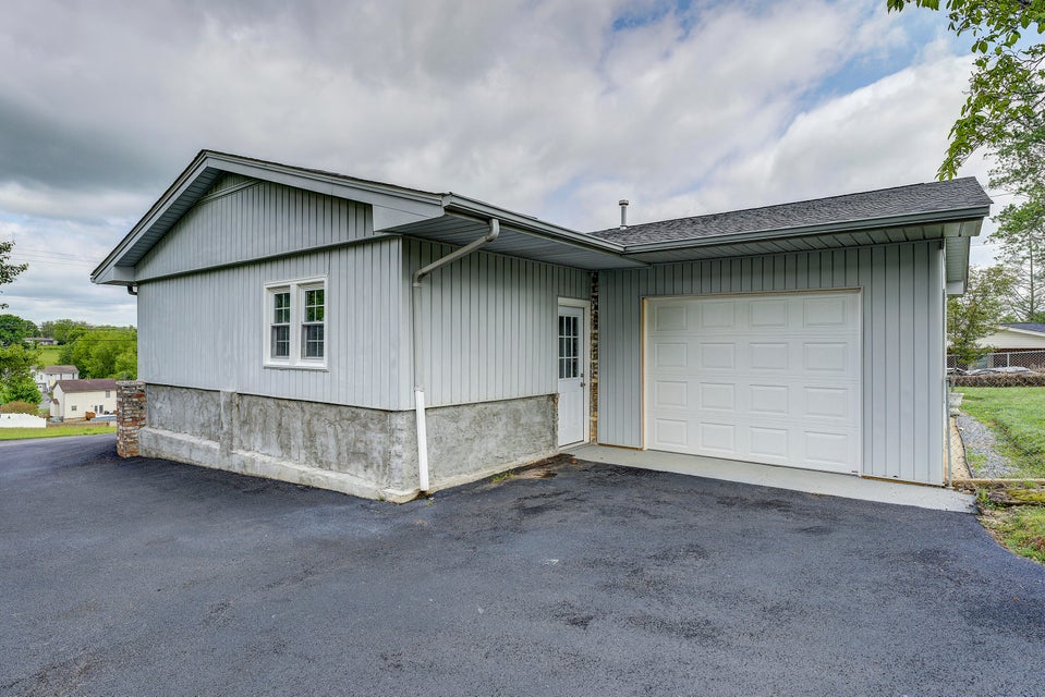 Photo #3: 346 Flourville Road