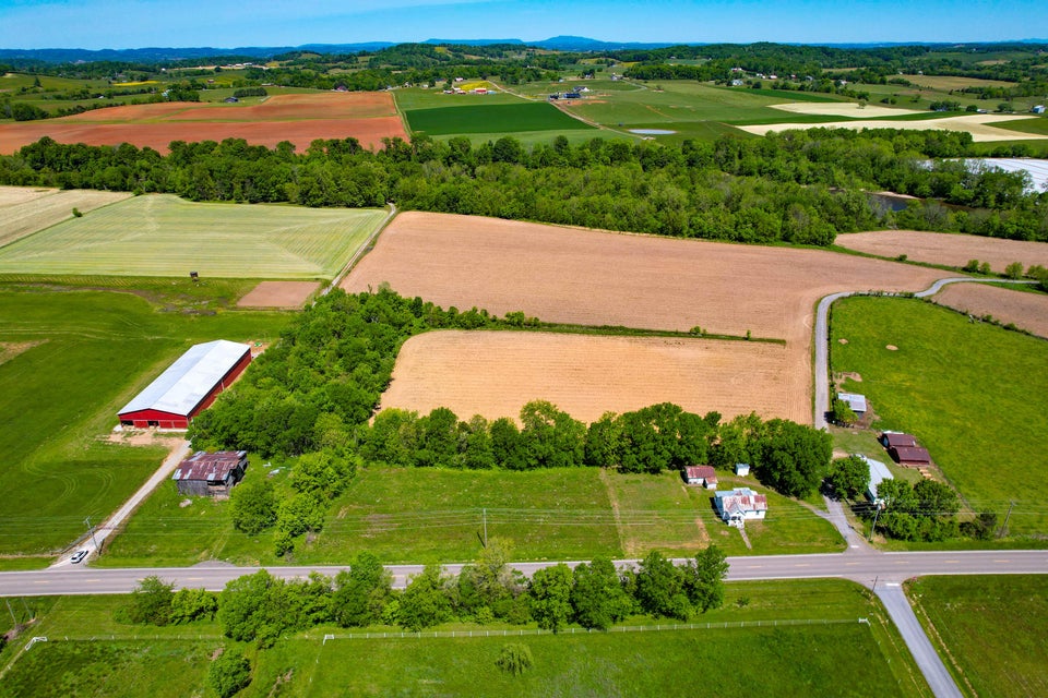 Photo #30: 204 Enon Church Rd Road