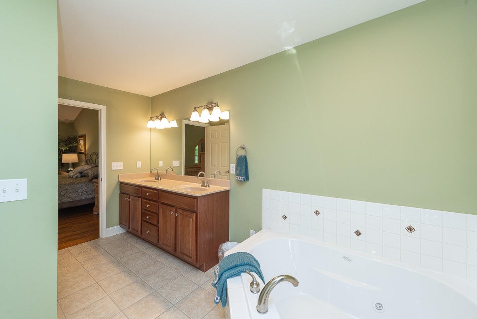 Photo #26: 1413 Martins Glen Lane