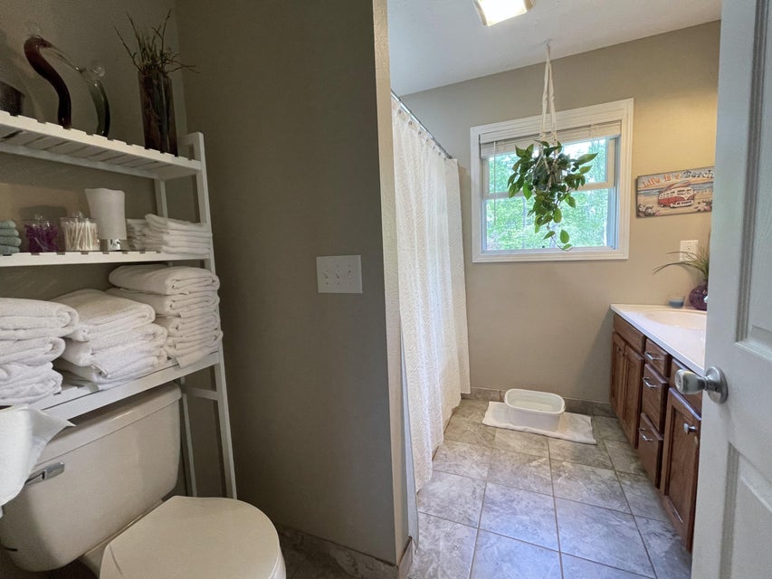 Photo #22: 390 Whitler Way