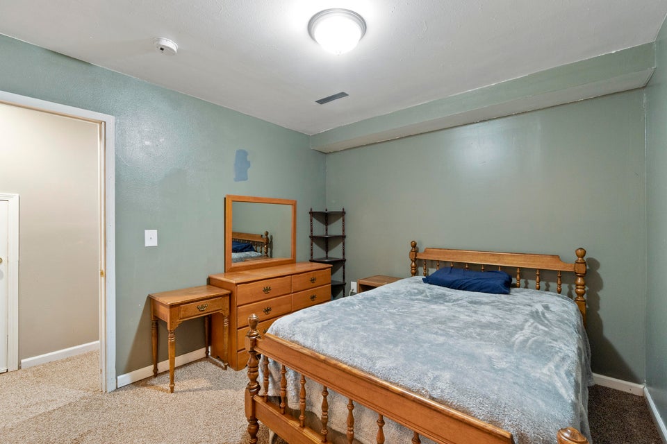 Photo #23: 75 Wayland Drive