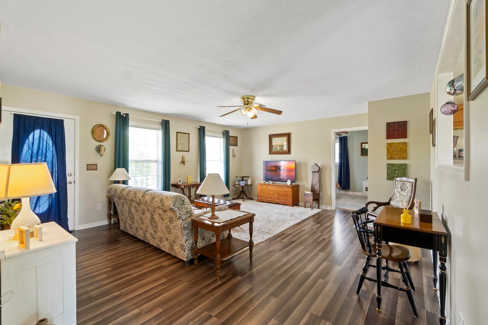 Photo #33: 75 Wayland Drive