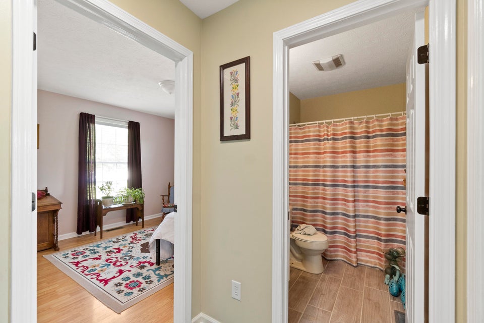 Photo #37: 75 Wayland Drive