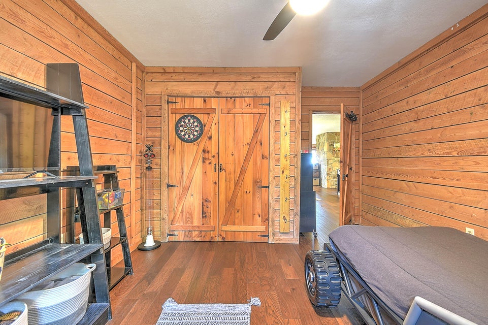 Photo #40: 540 Timber Ridge Road