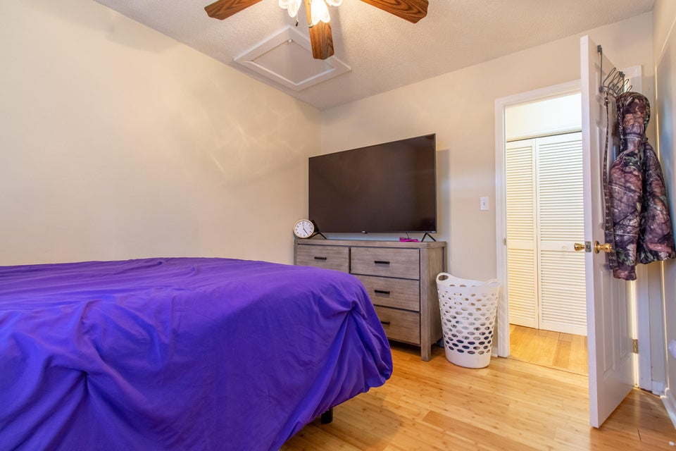 Photo #34: 800 Broyles Avenue