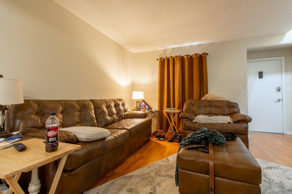 Photo #53: 800 Broyles Avenue