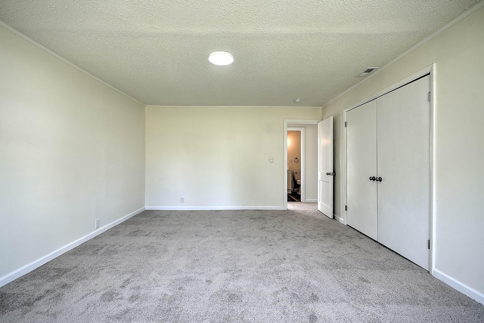 Photo #17: 1508 Unaka Avenue