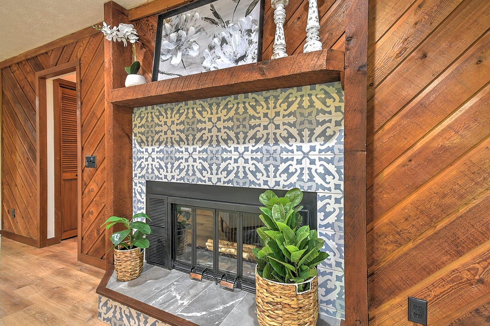 Photo #10: 719 Robinwood Road