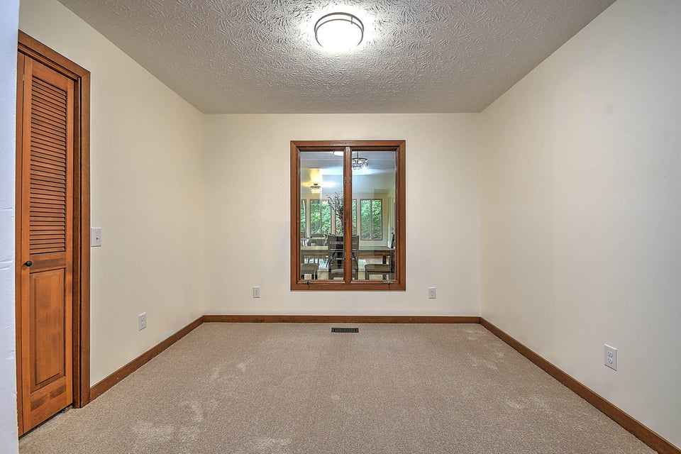 Photo #38: 719 Robinwood Road