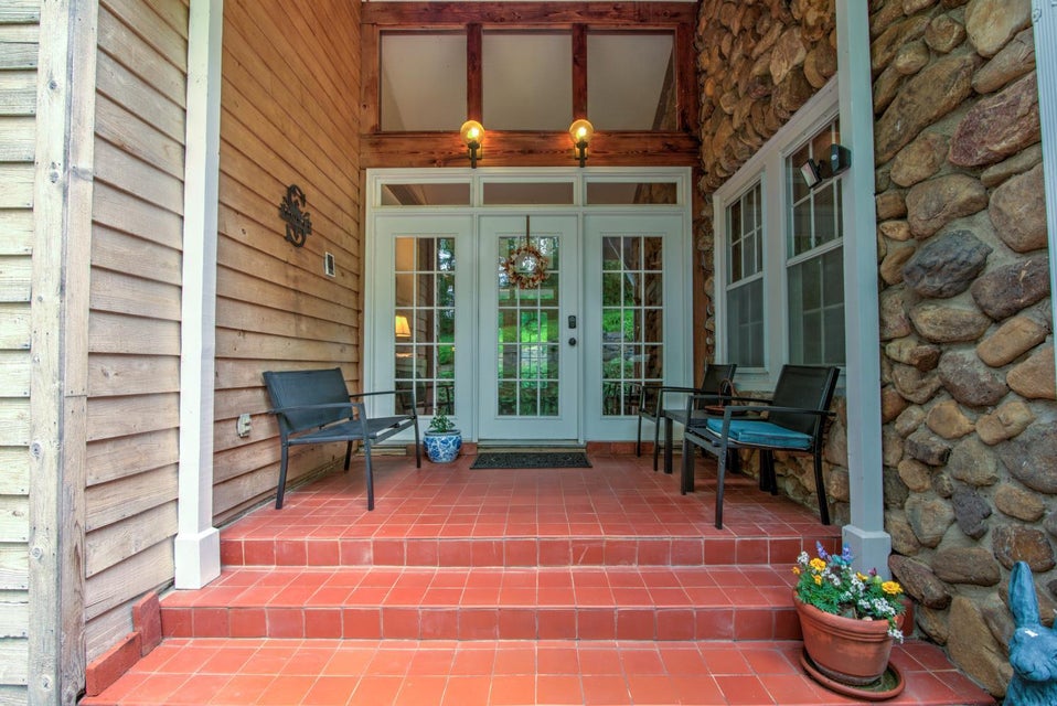 Photo #3: 1027 Summer Street