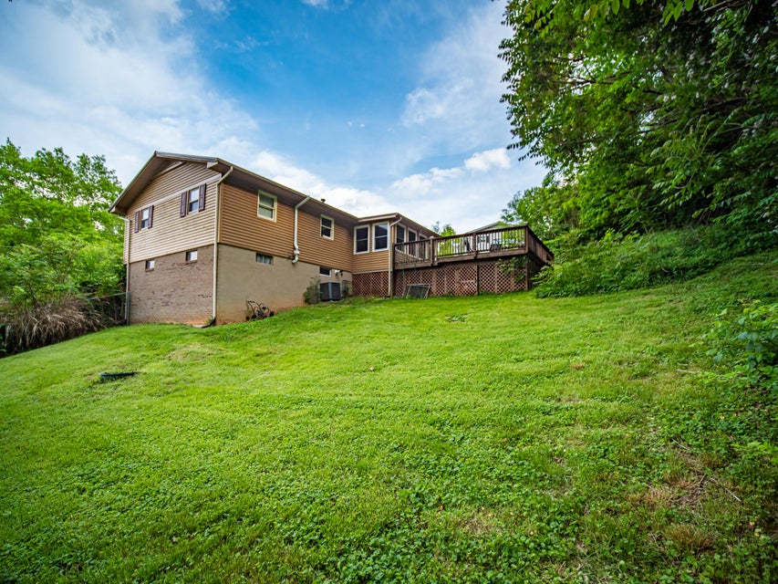 Photo #25: 266 Pine Laurel Circle