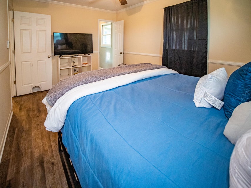 Photo #13: 266 Pine Laurel Circle