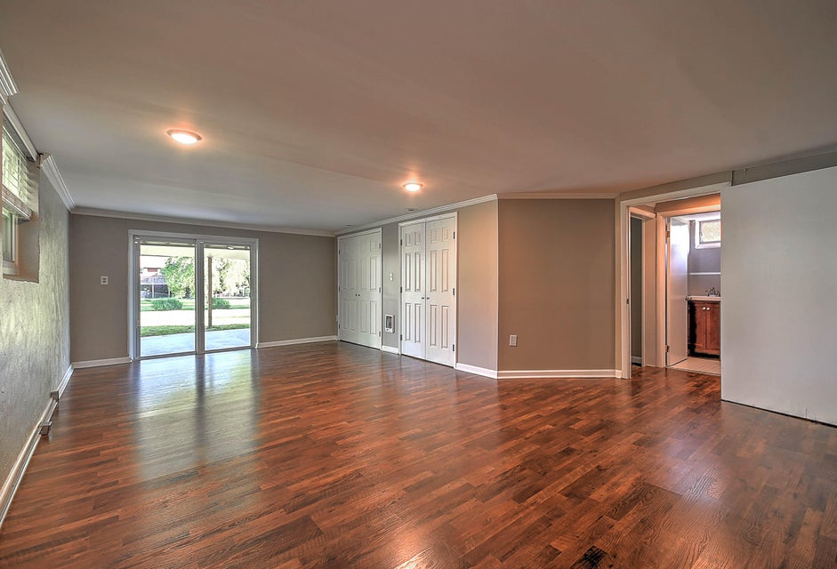 Photo #34: 545 Meadow Drive