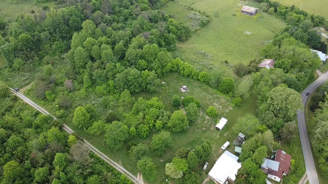 Photo #4: .40 Ac Middle Creek Road