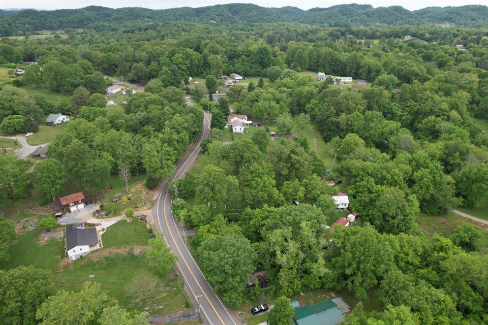 Photo #13: 1583 Bristol Caverns Highway