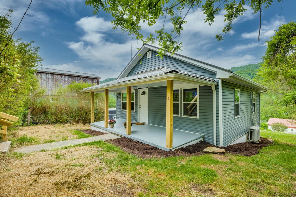 Photo #2: 327 Highland Street