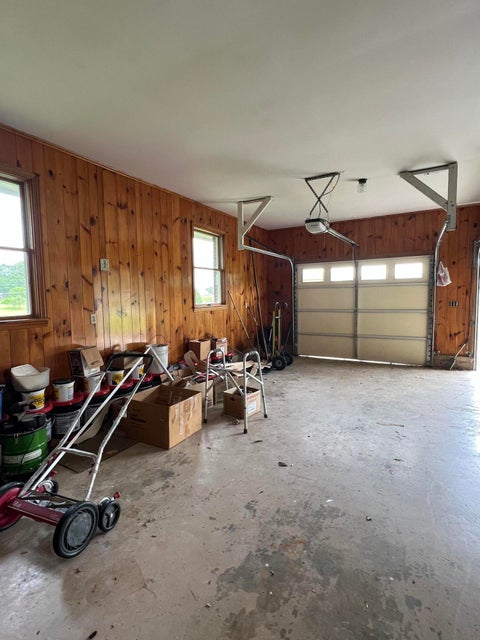 Photo #19: 207 Dunbar Road