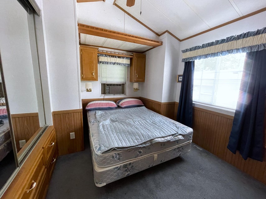 Photo #12: 5355 East Parkway