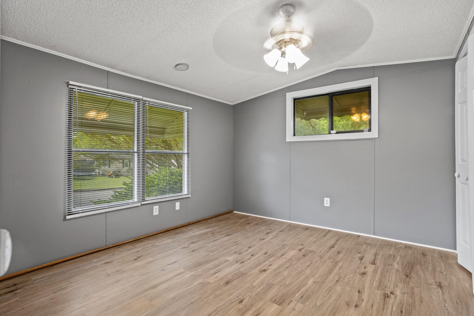 Photo #16: 164 Hidden Oaks Drive