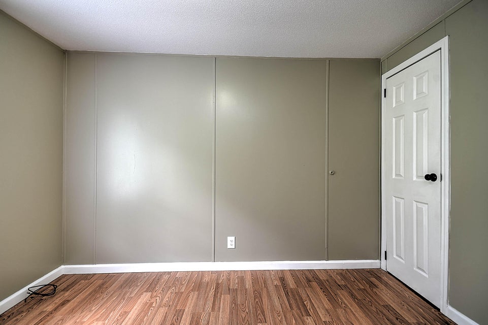 Photo #32: 246 Wesley Drive