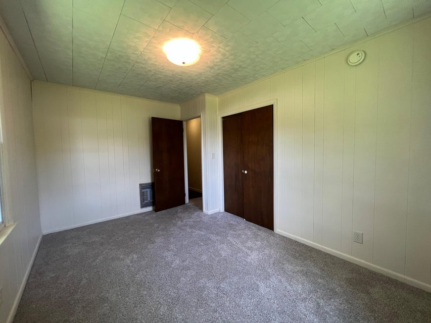 Photo #43: 360 Ealey Road