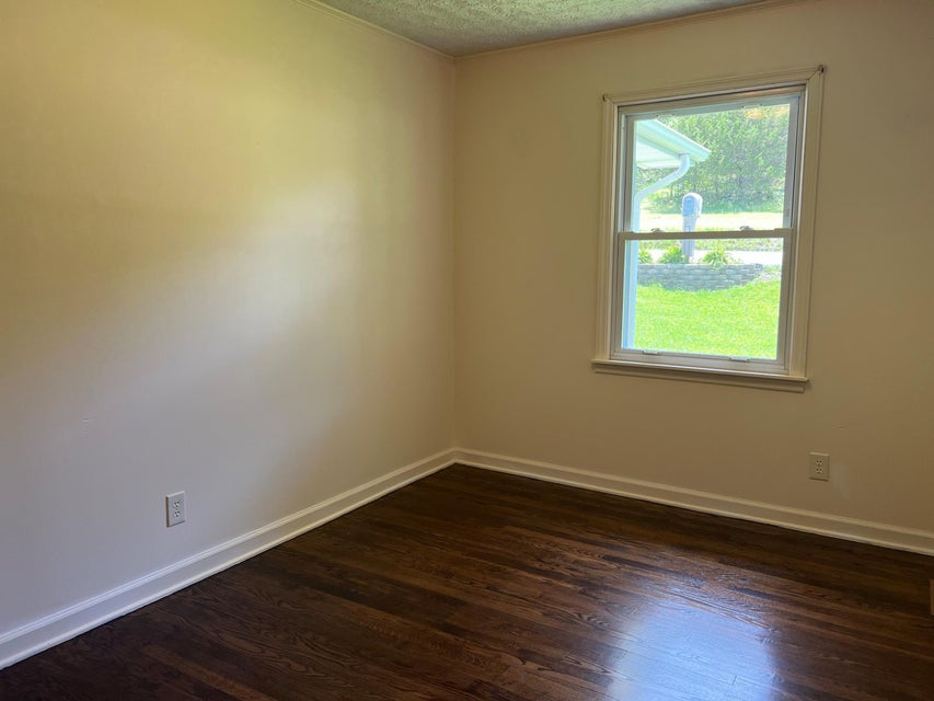 Photo #29: 360 Ealey Road