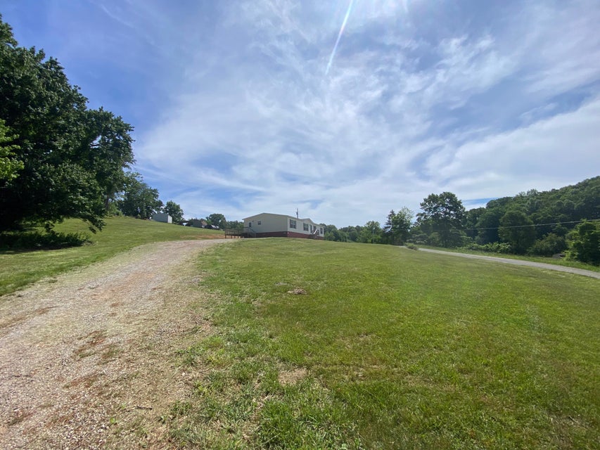 Photo #26: 806 Jim Pressnell Road
