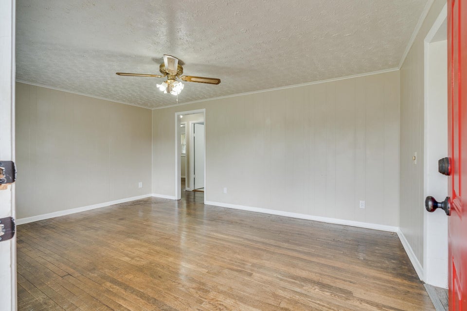 Photo #4: 344 Oak Grove Road