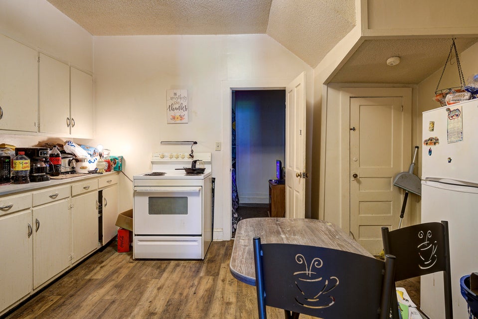 Photo #15: 430 Beasley Street