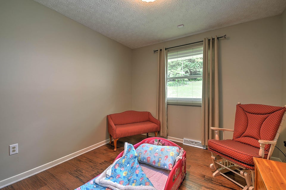 Photo #22: 300 Larkspur Drive