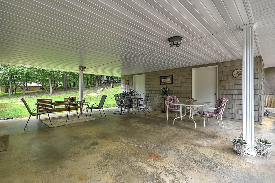 Photo #43: 300 Larkspur Drive