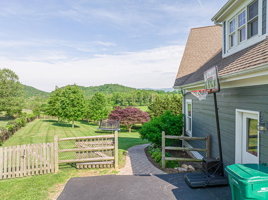 Photo #28: 21550 Carol Jane Lane