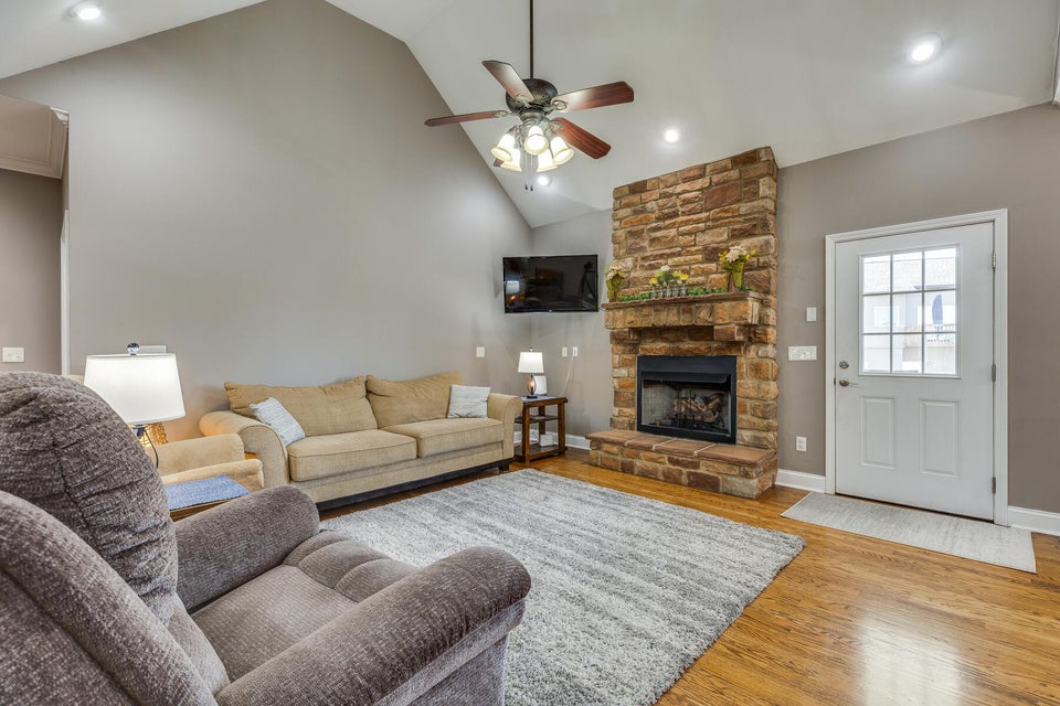 Photo #5: 141 Bend Court