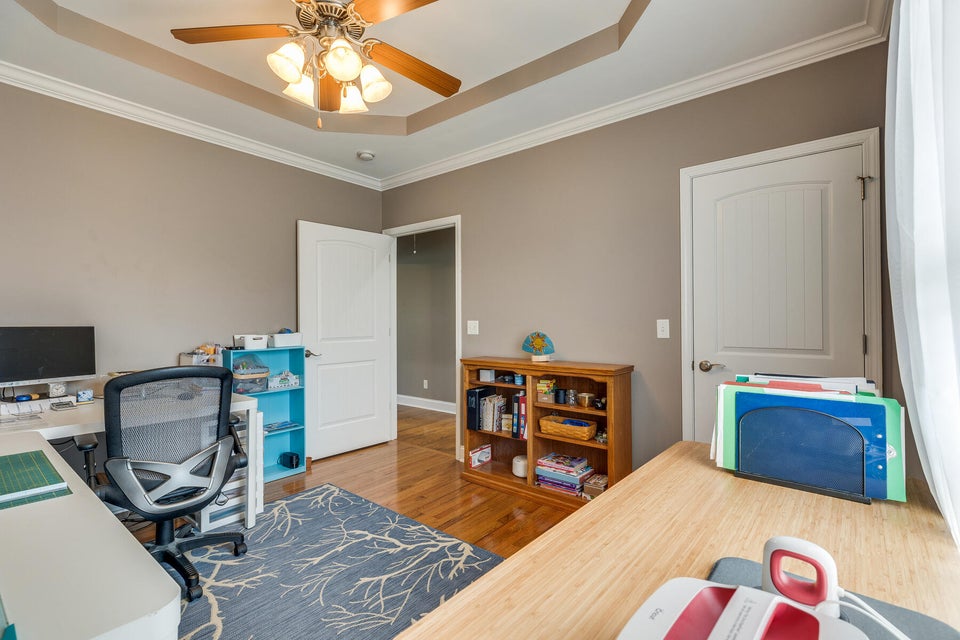 Photo #27: 141 Bend Court