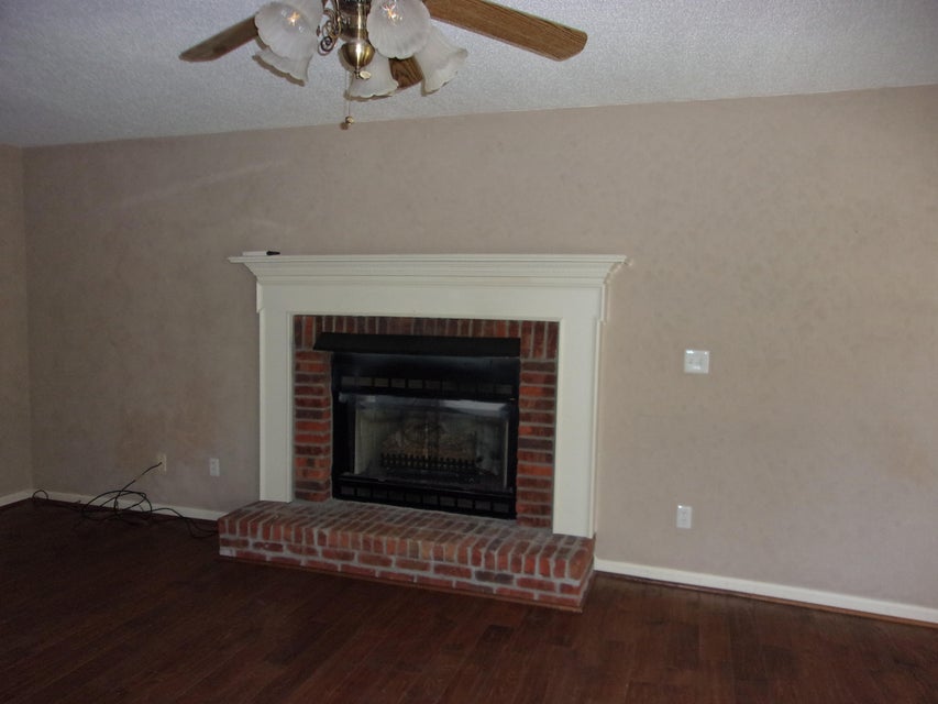 Photo #3: 168 Dean Archer Rd
