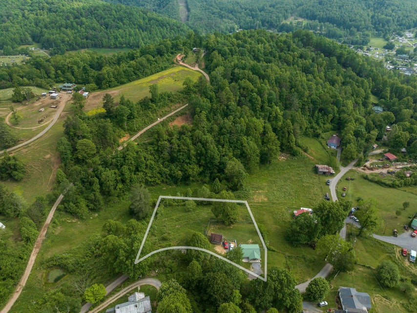 Photo #42: 206 Stout Hollow Road