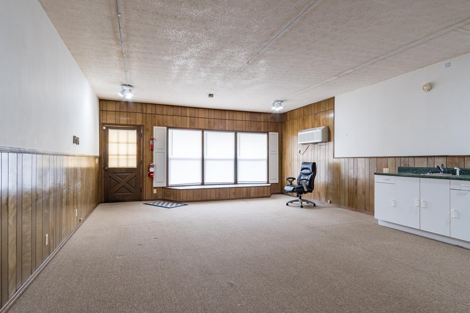 Photo #27: 105 Brookfield Drive