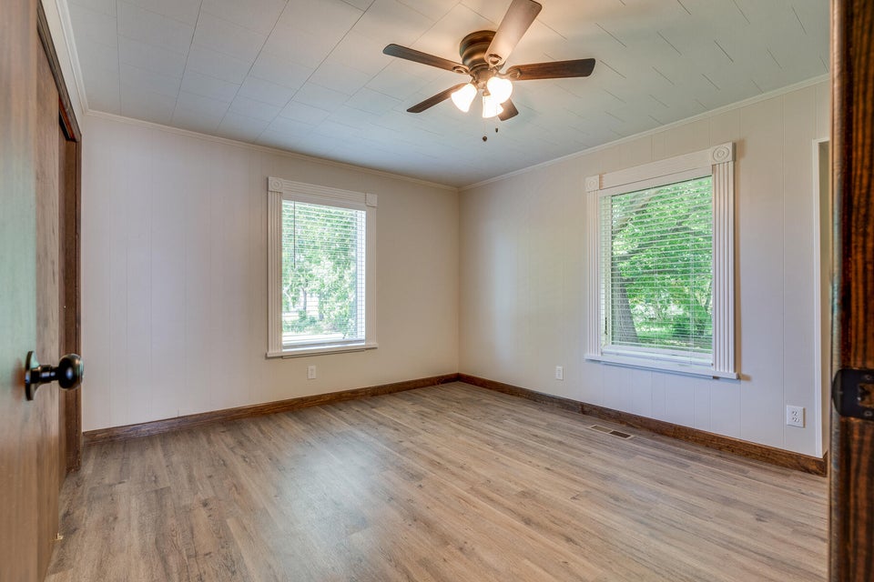 Photo #12: 1122 Buffalo Street