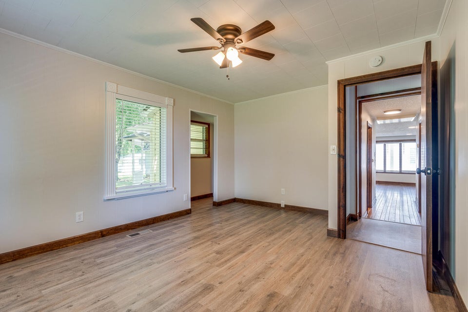 Photo #13: 1122 Buffalo Street