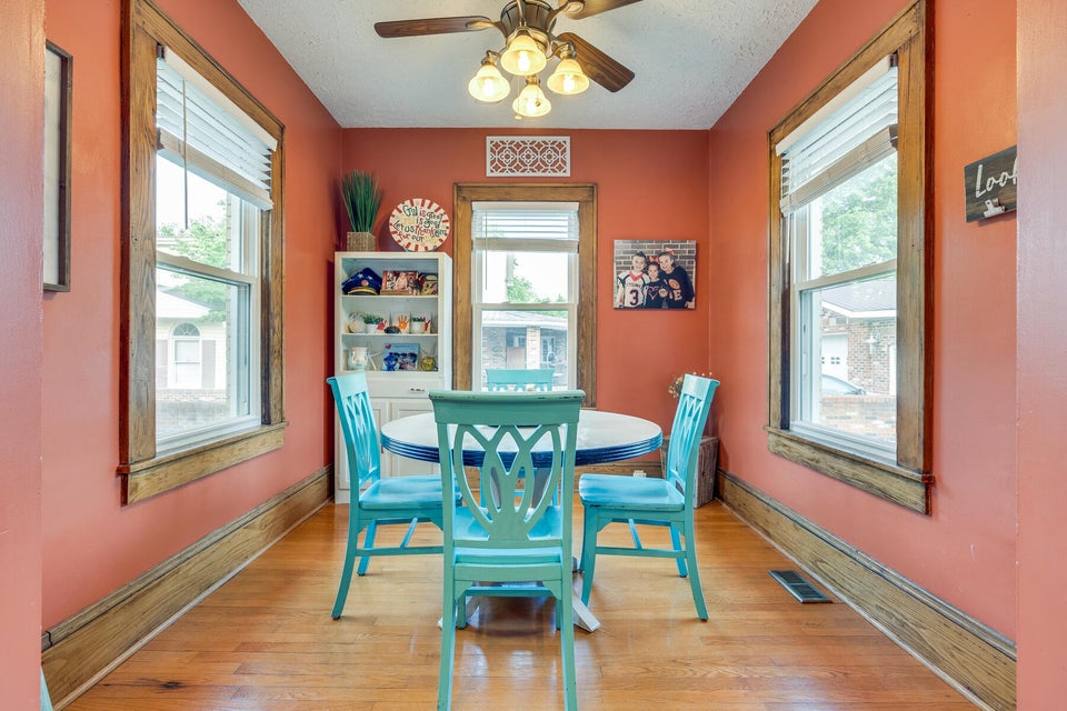 Photo #15: 210 G Street