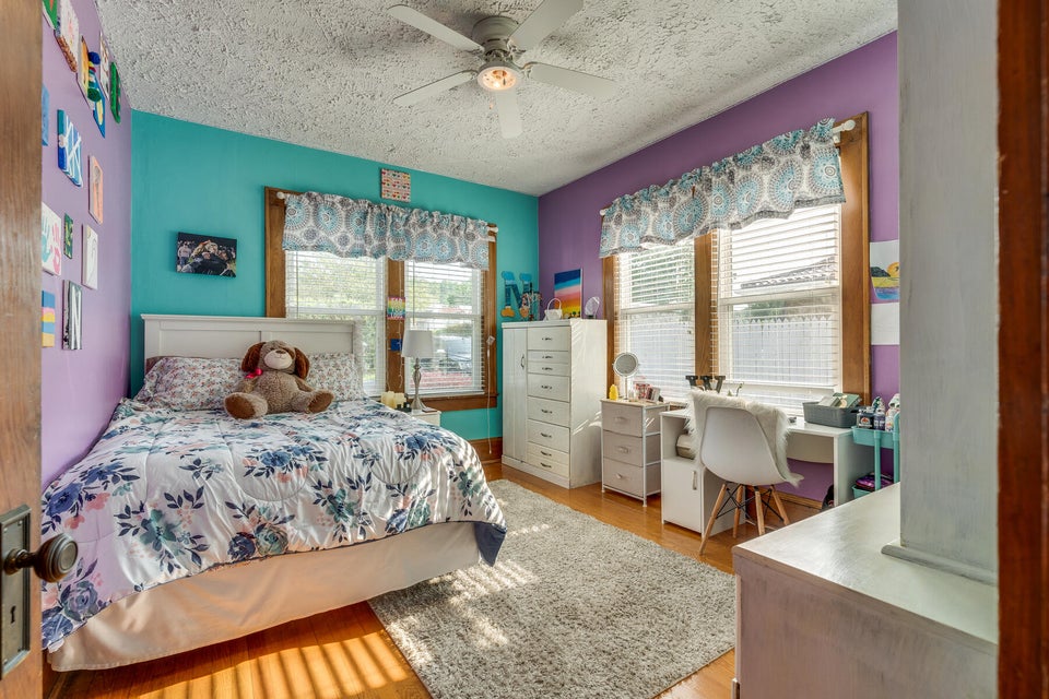 Photo #22: 210 G Street
