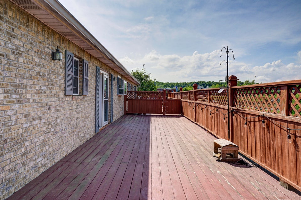 Photo #31: 101 Crestview Dr. Drive