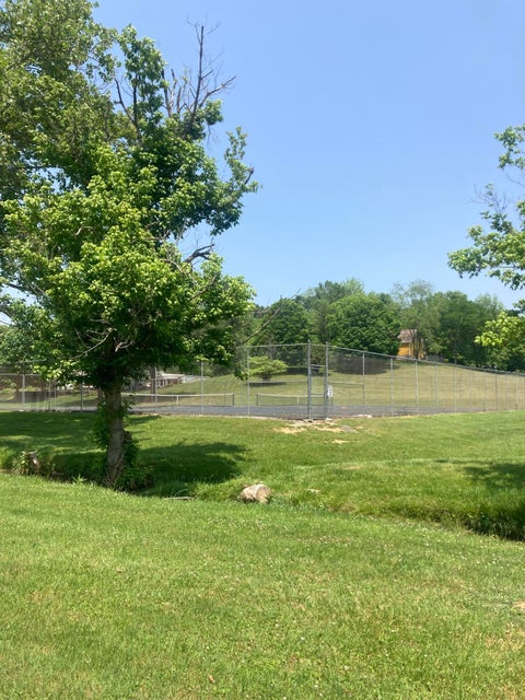 Photo #41: 672 Fox Meadow Road